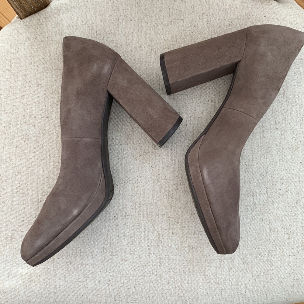 NWOT COLE HAAN Renner Grand Pump 95 II • Color Morel Suede • Size 8.5 - Picture 4 of 16